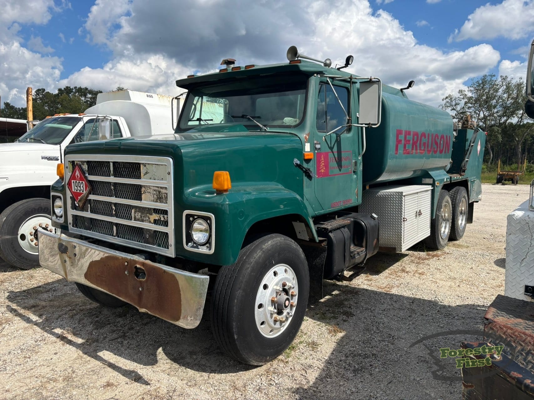 1997 International 2754 for sale