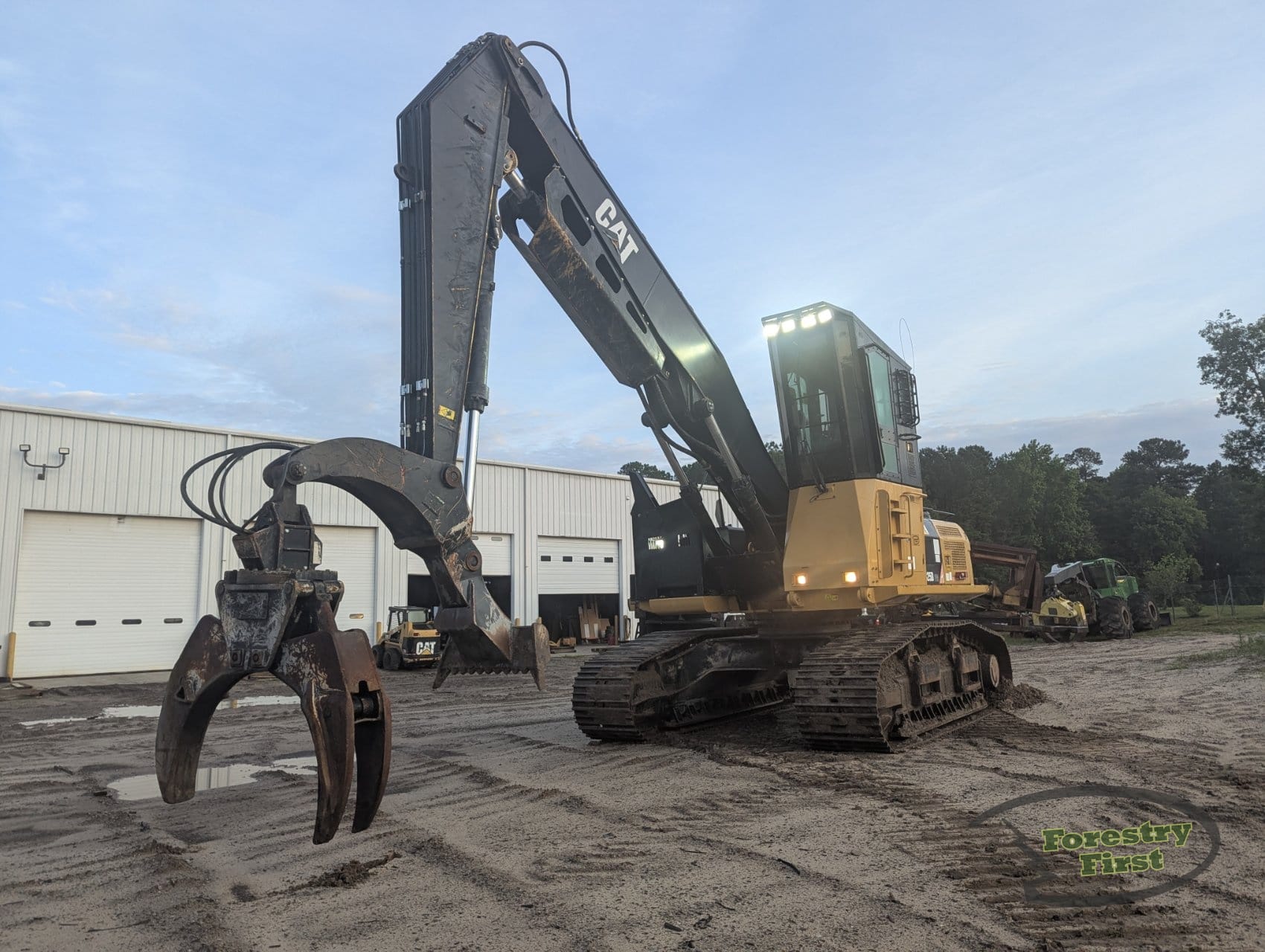 2016 CAT 325D FM for sale